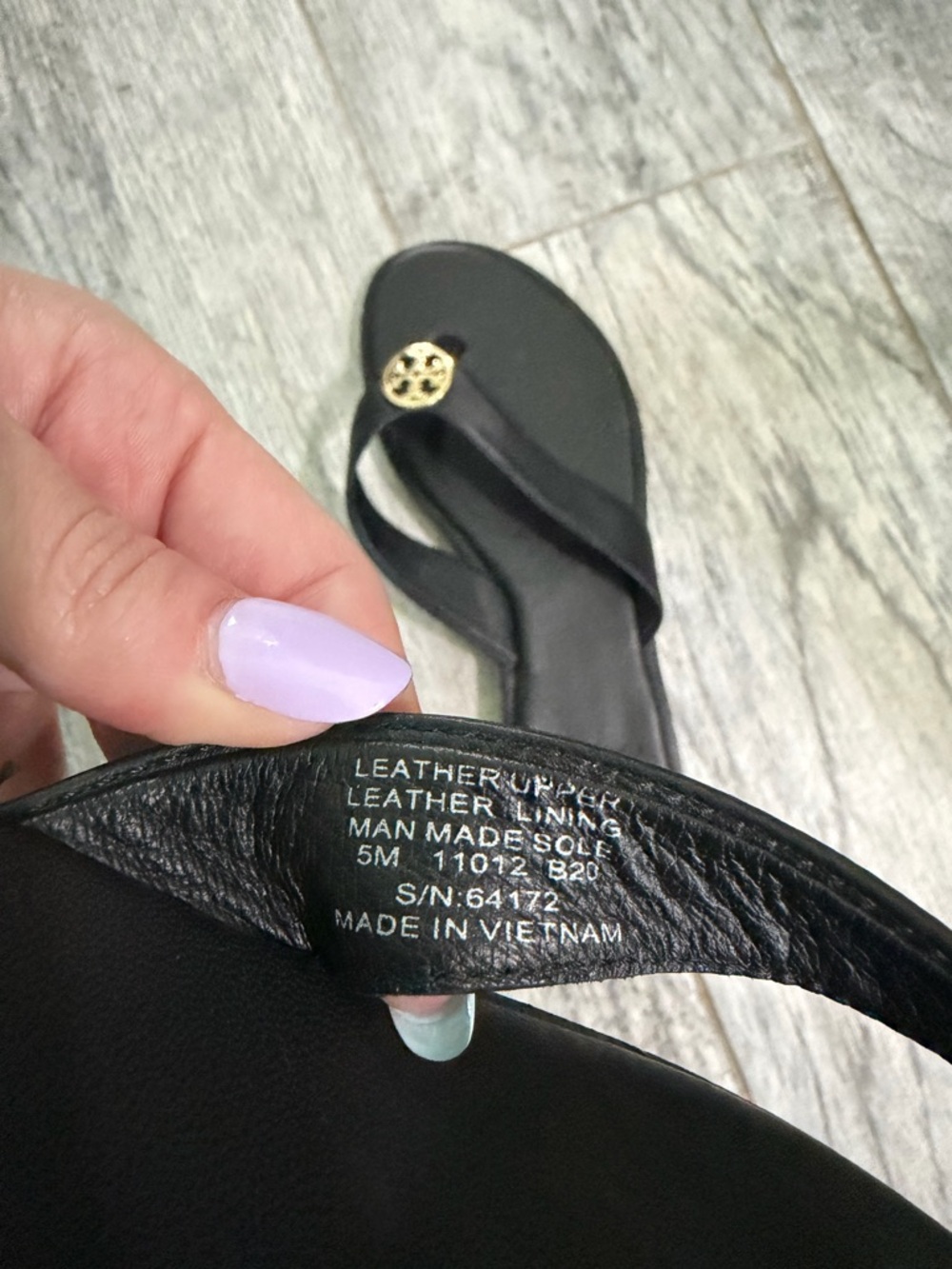 Black Tory Burch Women's Thong Sandals - Picture 3 of 4